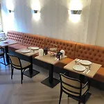 De Keizerskroon Hoorn Hotell