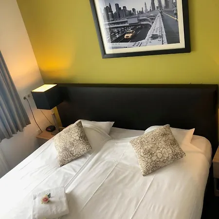 De Keizerskroon Hoorn 3* Hoorn (North Holland)