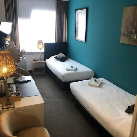 Hotel De Keizerskroon Hoorn 3*