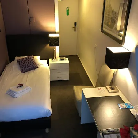 Hotel De Keizerskroon Hoorn 3*