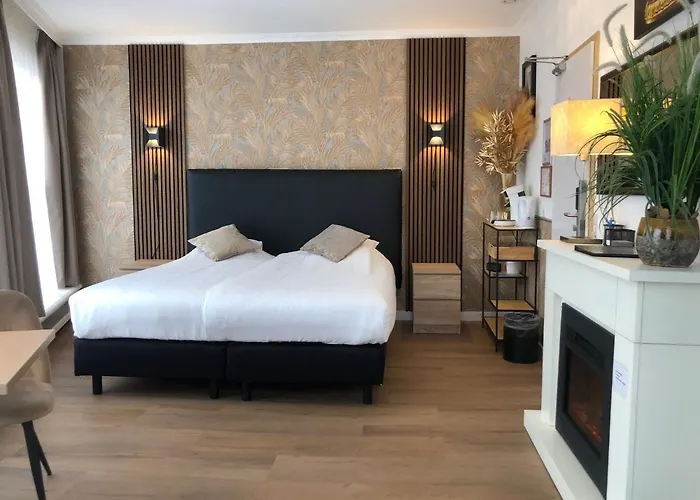 De Keizerskroon Hotel Hoorn (North Holland)