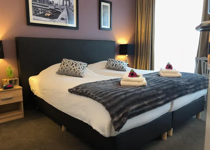 De Keizerskroon Hotel Hoorn (North Holland)