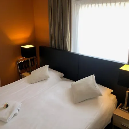 De Keizerskroon 호텔 3*