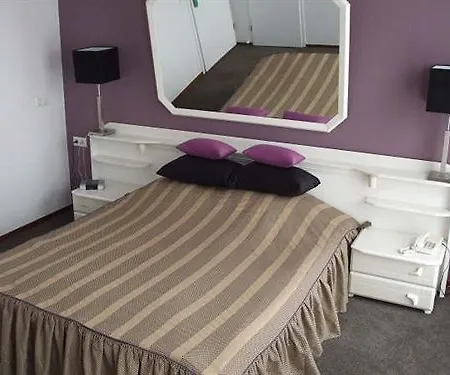 De Keizerskroon Hotel Hoorn (North Holland)
